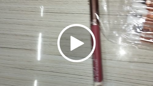 Customer video review of O.TWO.O HONEY WHISPER VELVET MATTE LIP GLAZE