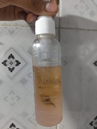 Customer photo review of Pack of 3 - Rose Petals Melt Cleanser - Hydrating Facewash