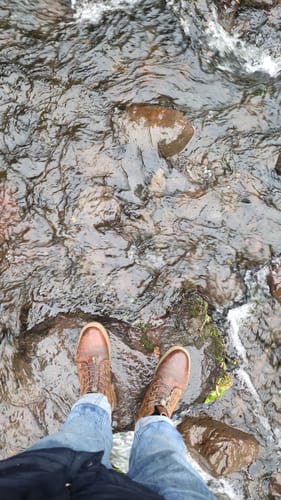 Customer photo review of Botín Explorer Caoba hombre