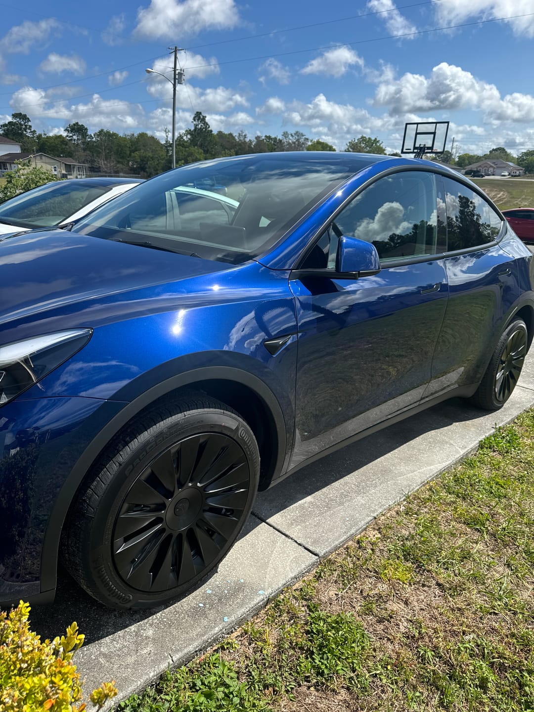 Customer photo review of TESPLUS 19'' Blade Style Wheel Cover for Model Y