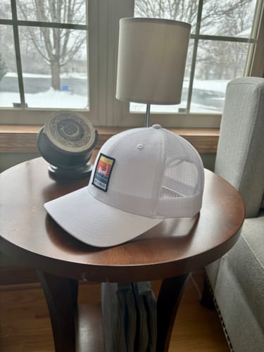 Customer photo review of White "Cape Golf" Snap-Back