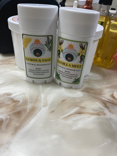 Customer photo review of Body Deodorant Natural