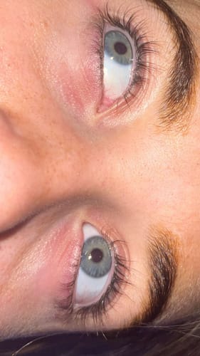 Customer photo review of iGlow Lash Maximizer, 3 ml + iGlow Brow Maximizer, 4 ml