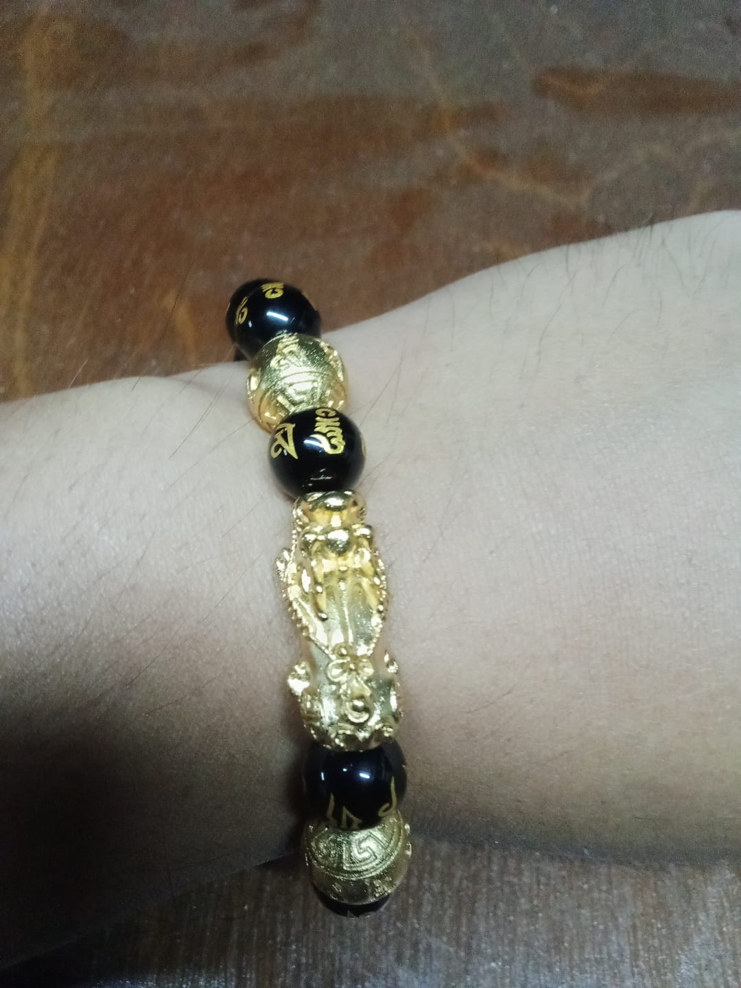Customer photo review of Feng Shui Black Obsidian Wealth Bracelet