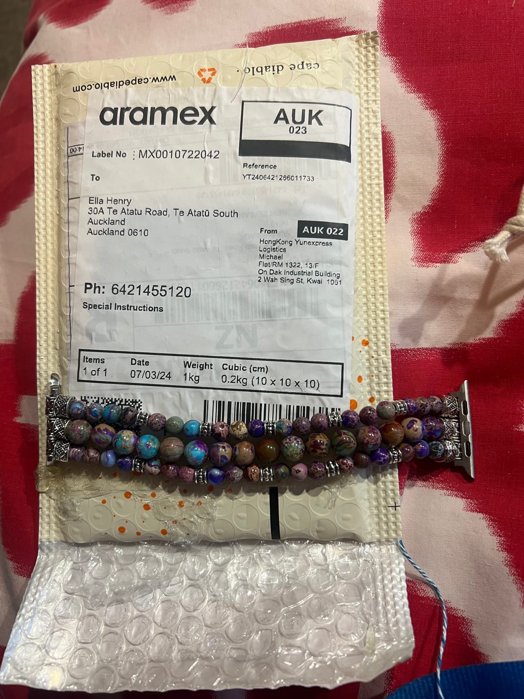 Customer photo review of Intense Jasper Stretch Apple Watch Strap