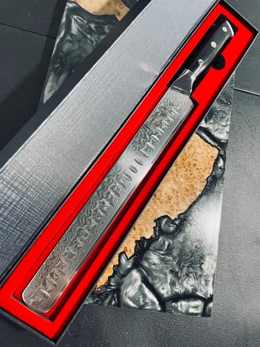 Customer photo review of "Shogun" 12-Inch Damascus Steel Brisket Knife - Forged from Japanese VG10 Steel