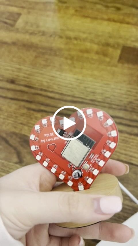 Customer video review of Pulse Lamp