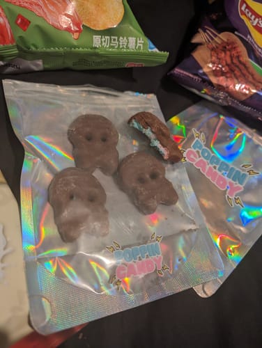 Customer photo review of Chocolate-Coated BUBS Sour Dizzy Bubblegum Foam Skulls