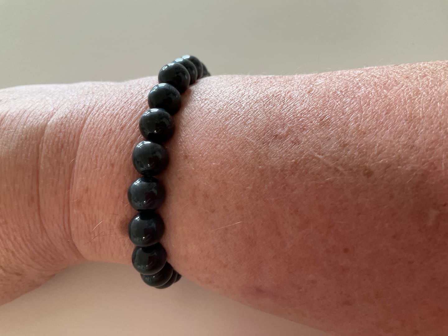 Customer photo review of Bracelet "Ange Gardien" en Oeil de Faucon