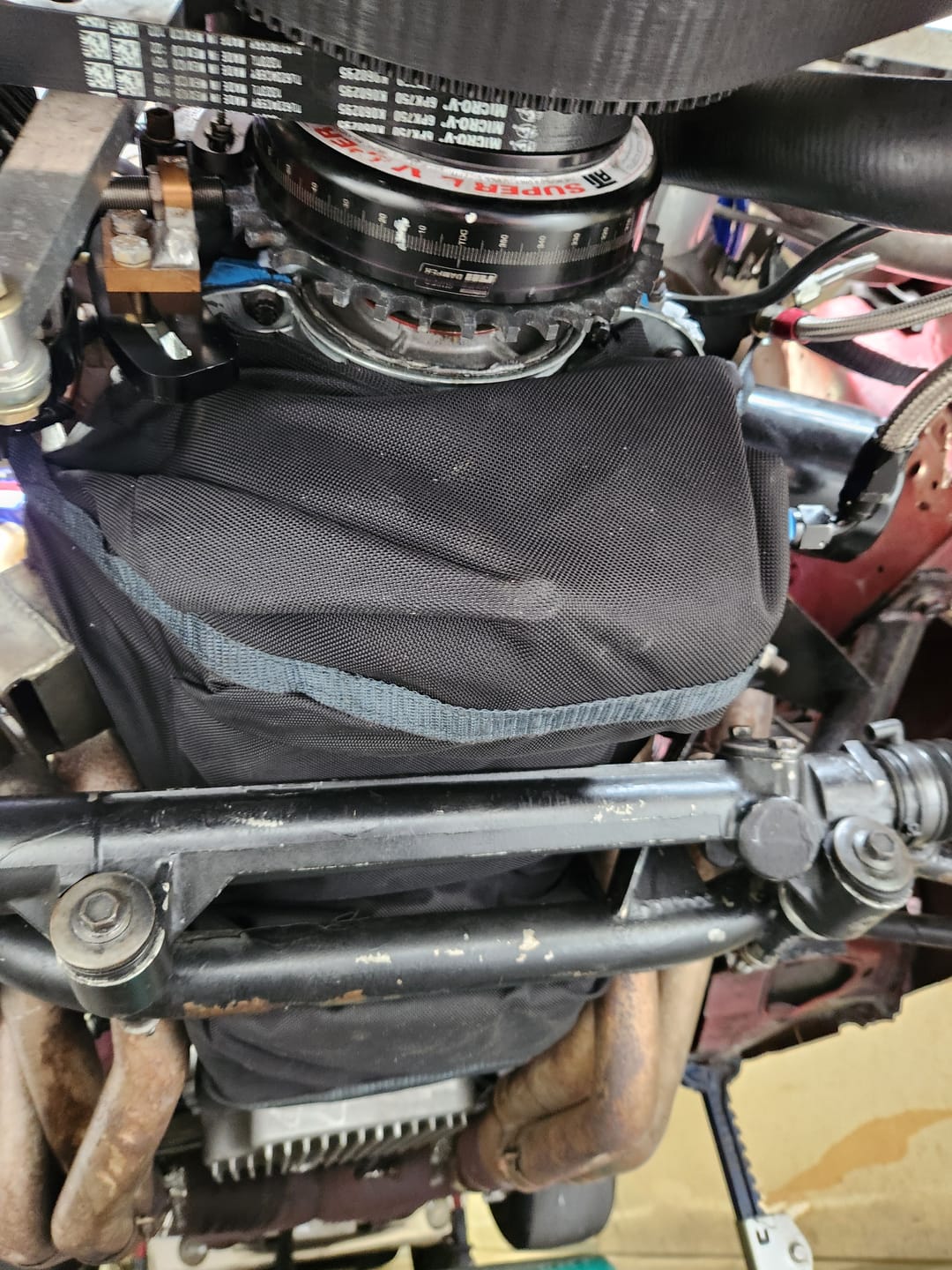 Customer photo review of Motion Raceworks SBF Engine Diaper for Dual Sump for Moroso 20534 / 20520 and similar Oil Pan