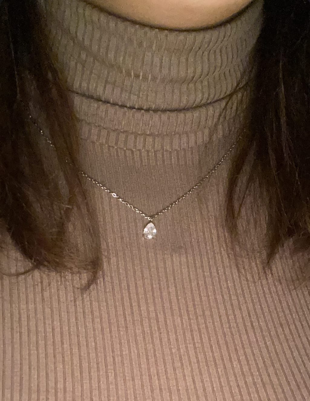 Customer photo review of Teardrop Halskette | 18K vergoldet