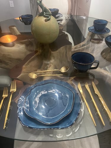 Customer photo review of 16-Piece Ocean Blue Porcelain Dinnerware Set
