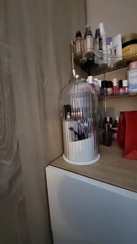 Customer photo review of SpinGlam - 360° Roterende Makeup-Organisator