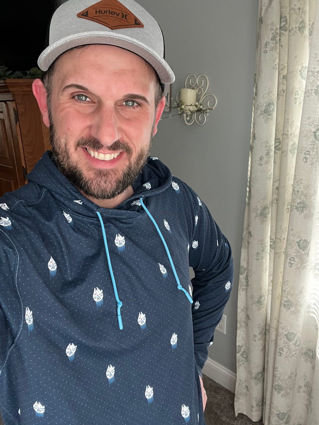 Customer photo review of Star Wars "12 Parsecs" – Performance Hoodie