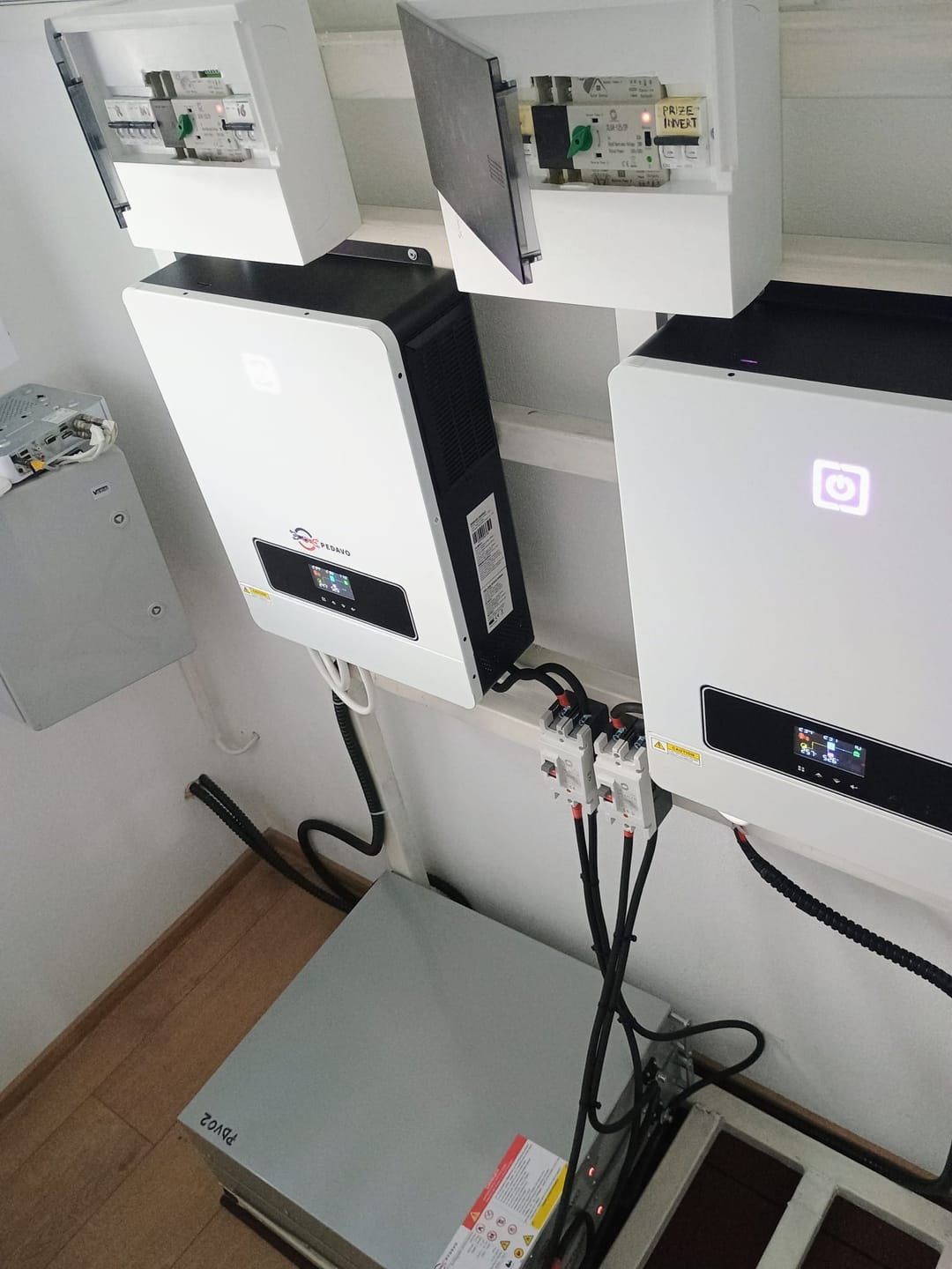 Customer photo review of Comutator de transfer automat monofazat pentru panouri fotovoltaice 230V 63A ATS