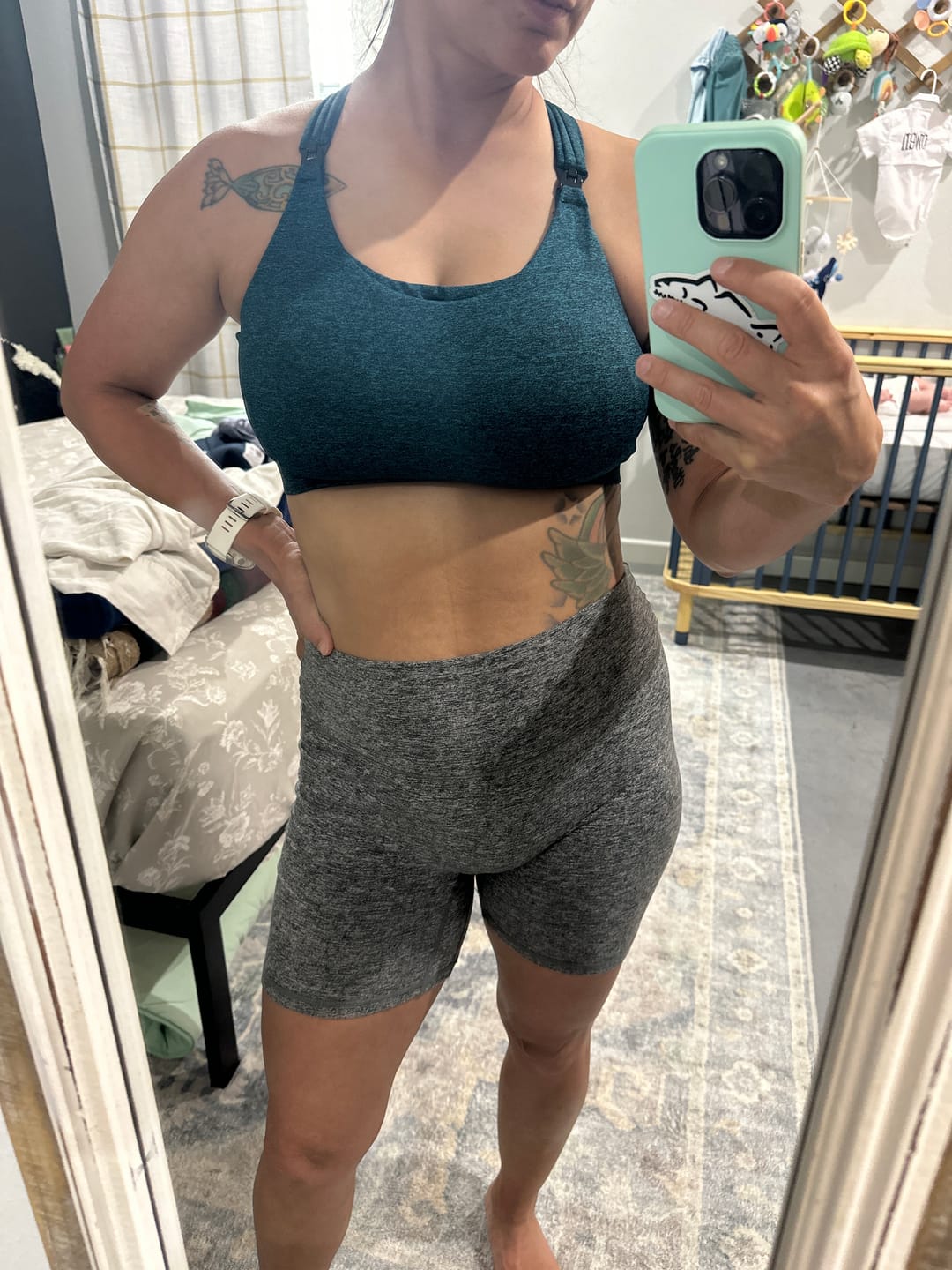 Customer photo review of Ultra Soft Active Nursing MomBra - FIXED Pads (Heathered Jade)