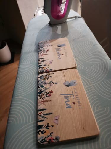 Customer photo review of Personalisiertes Frühstücksbrettchen Flora