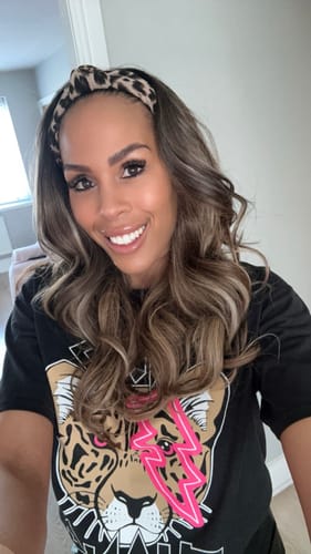 Customer photo review of The Headband Wig Perfect Wave