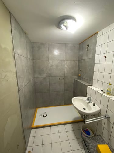 Customer photo review of SONNI SMC Duschwanne Weiß 80-160cm Rechteckig Rutschfest Duschtasse mit/ohne Ablaufgarnitur