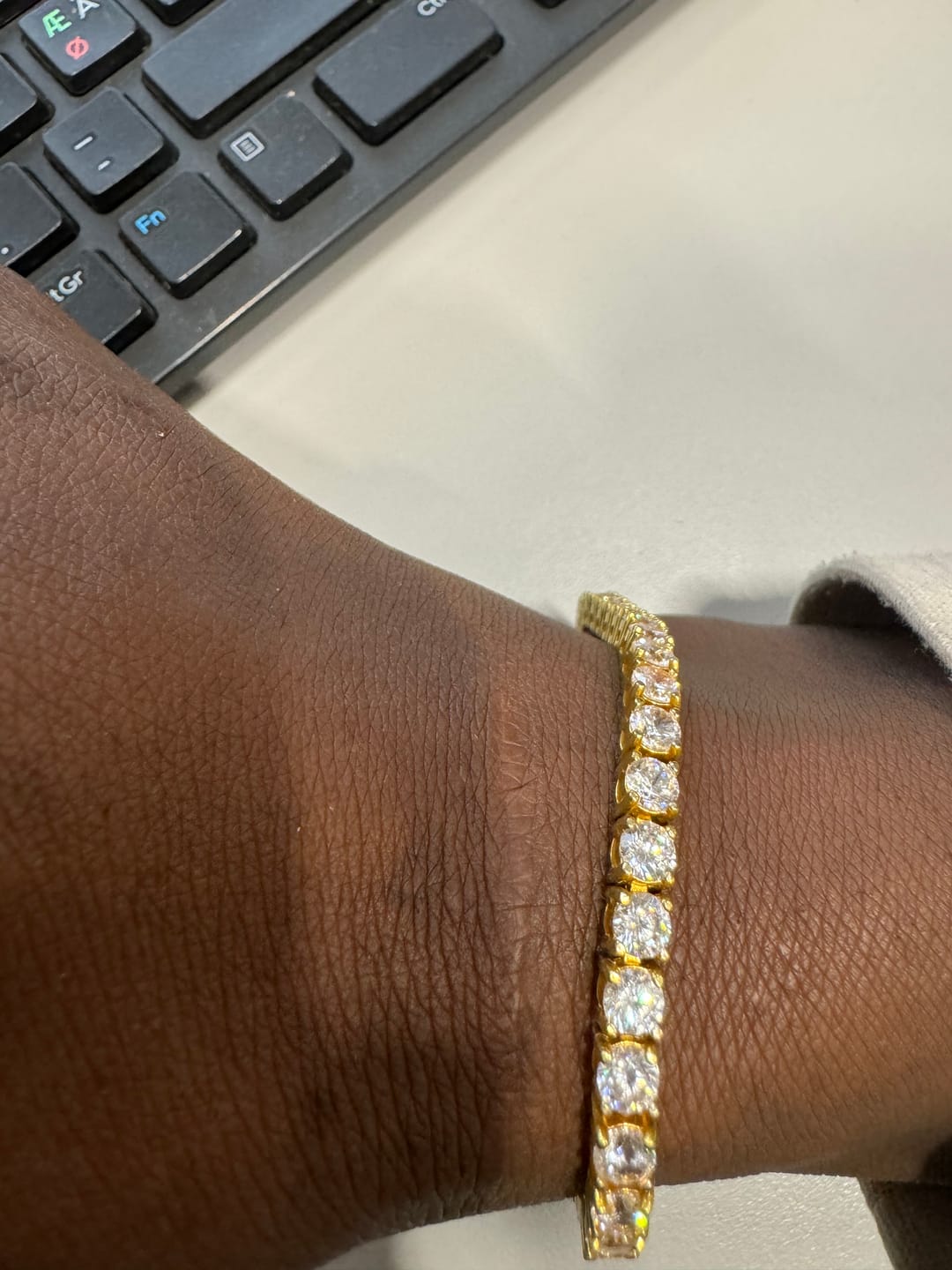 Customer photo review of TENNISBOY BRACELET. - 4MM 18K GOLD