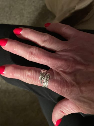 Customer photo review of Feather From An Angel Ring