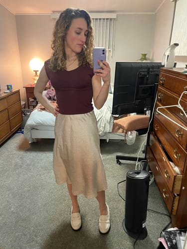 Customer photo review of Wide V-Neck Brami