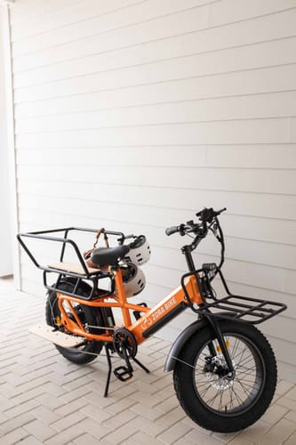 Customer photo review of Yoto x Zora Master Electric Delivery Bike