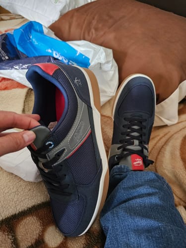 Customer photo review of Tenis Style Hank Azul Marino