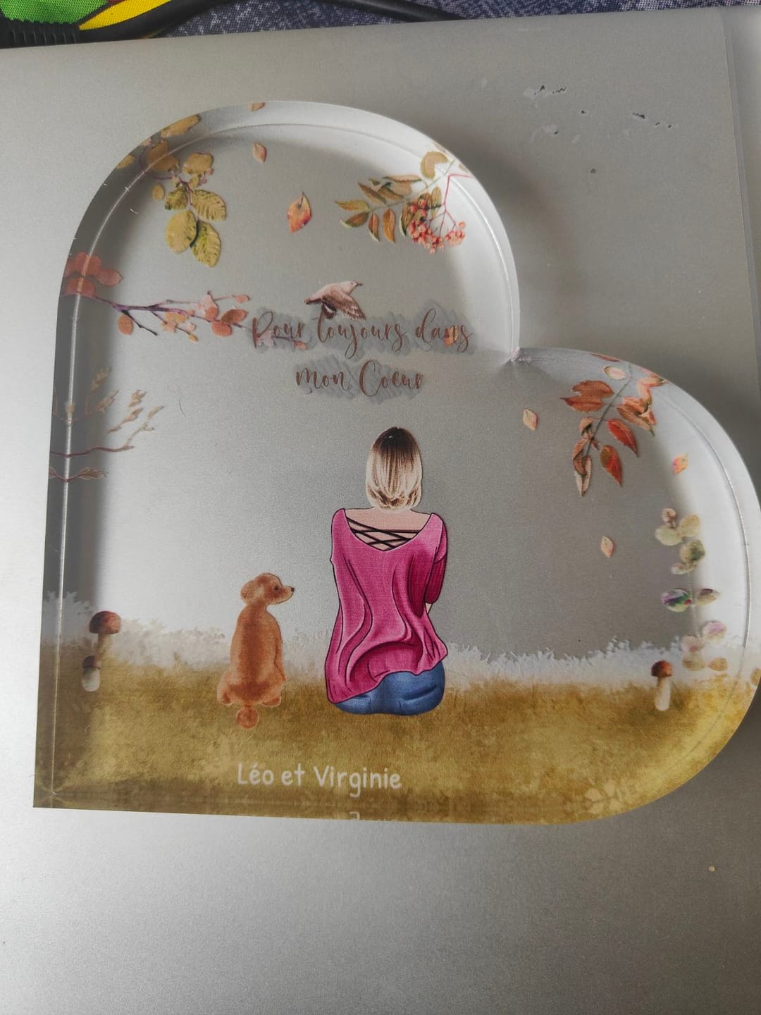 Customer photo review of Toujours à mes côtés - Cœur en verre personnalisé
