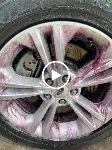 Customer video review of Wheel Cleaner