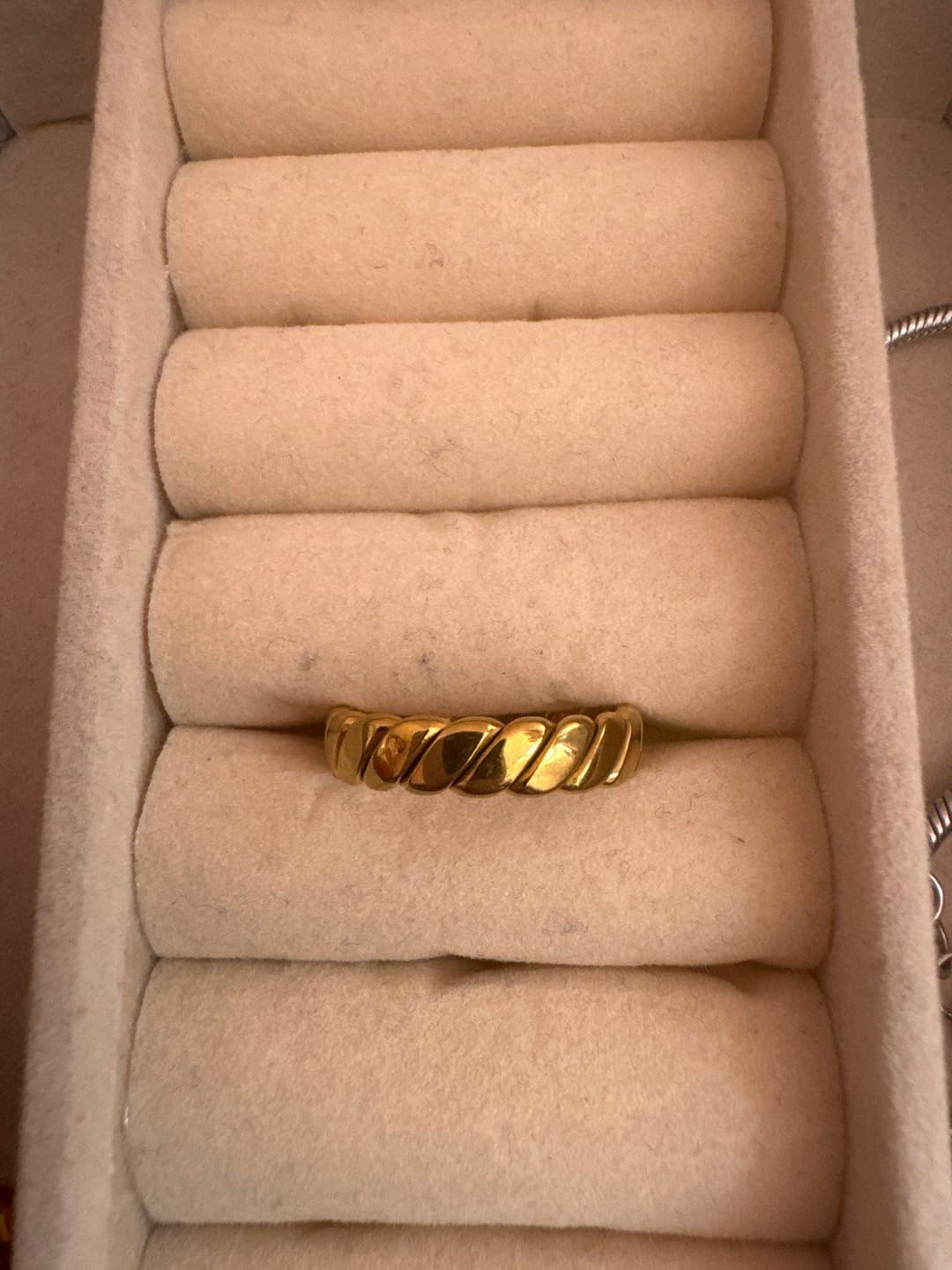 Customer photo review of Cavo Ring | 18K vergoldet