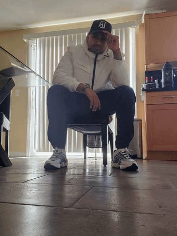 Customer photo review of 920 A-Frame LA Snapback Hat 2.0