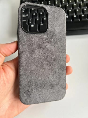 Customer photo review of ImperiumShield Genuine Leather iPhone Case
