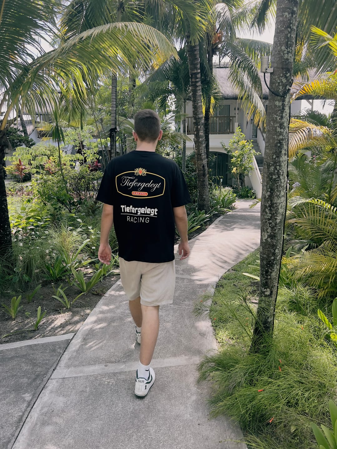 Customer photo review of Racing Shirt Black- Oversized Shirt