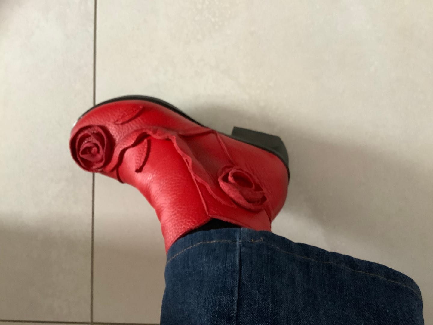 Customer photo review of Women Retro Flower Leather Solid Mid-Heel Boots