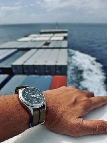 Customer photo review of Five Eye Nylon Watch Strap - Stripe