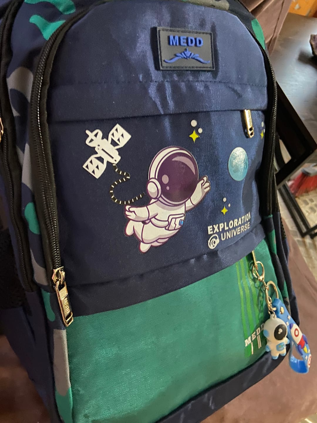 Customer photo review of Mochila Escolar De Espalda Para Niños Hombre Morral Notebook