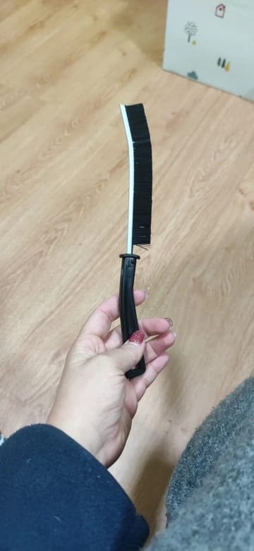 Customer photo review of Magic Cleaning Brush