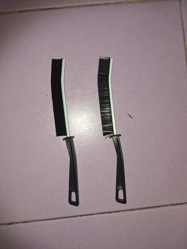 Customer photo review of Magic Cleaning Brush