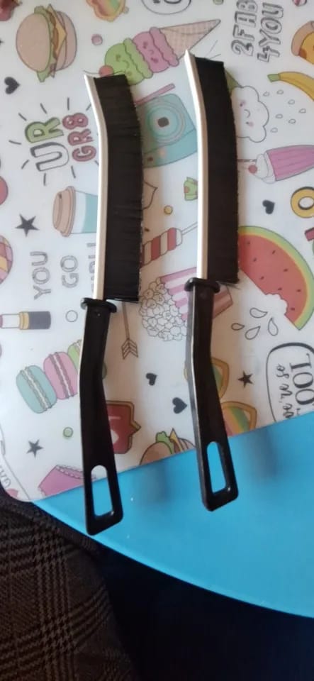 Customer photo review of Magic Cleaning Brush