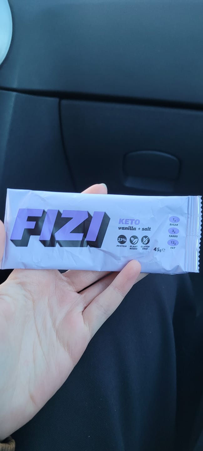 Customer photo review of KETO BATON PROTEINOWY "VANILLA + SALT" 10X45G