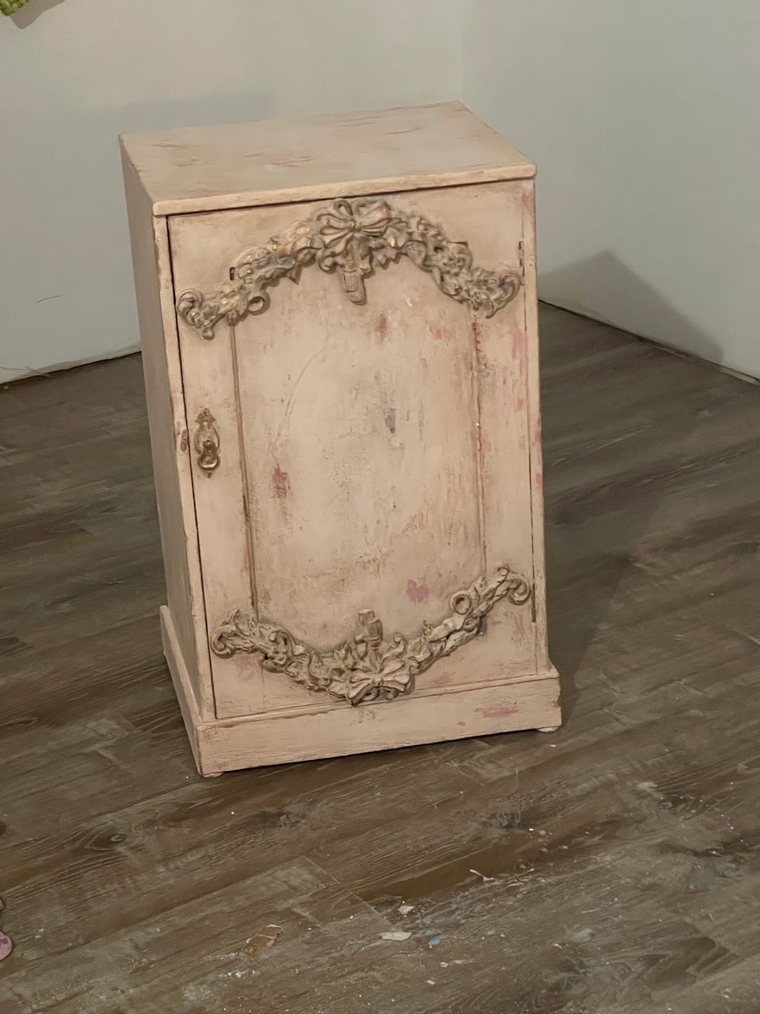 Customer photo review of Cracked Gesso