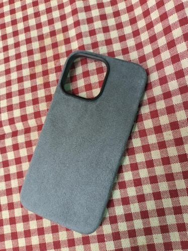 Customer photo review of ImperiumShield Genuine Leather iPhone Case