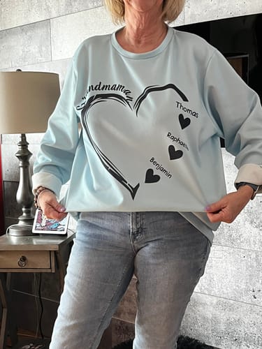 Customer photo review of Personalized Grandma and Grandkids,Grandma Heart Sweatshirt