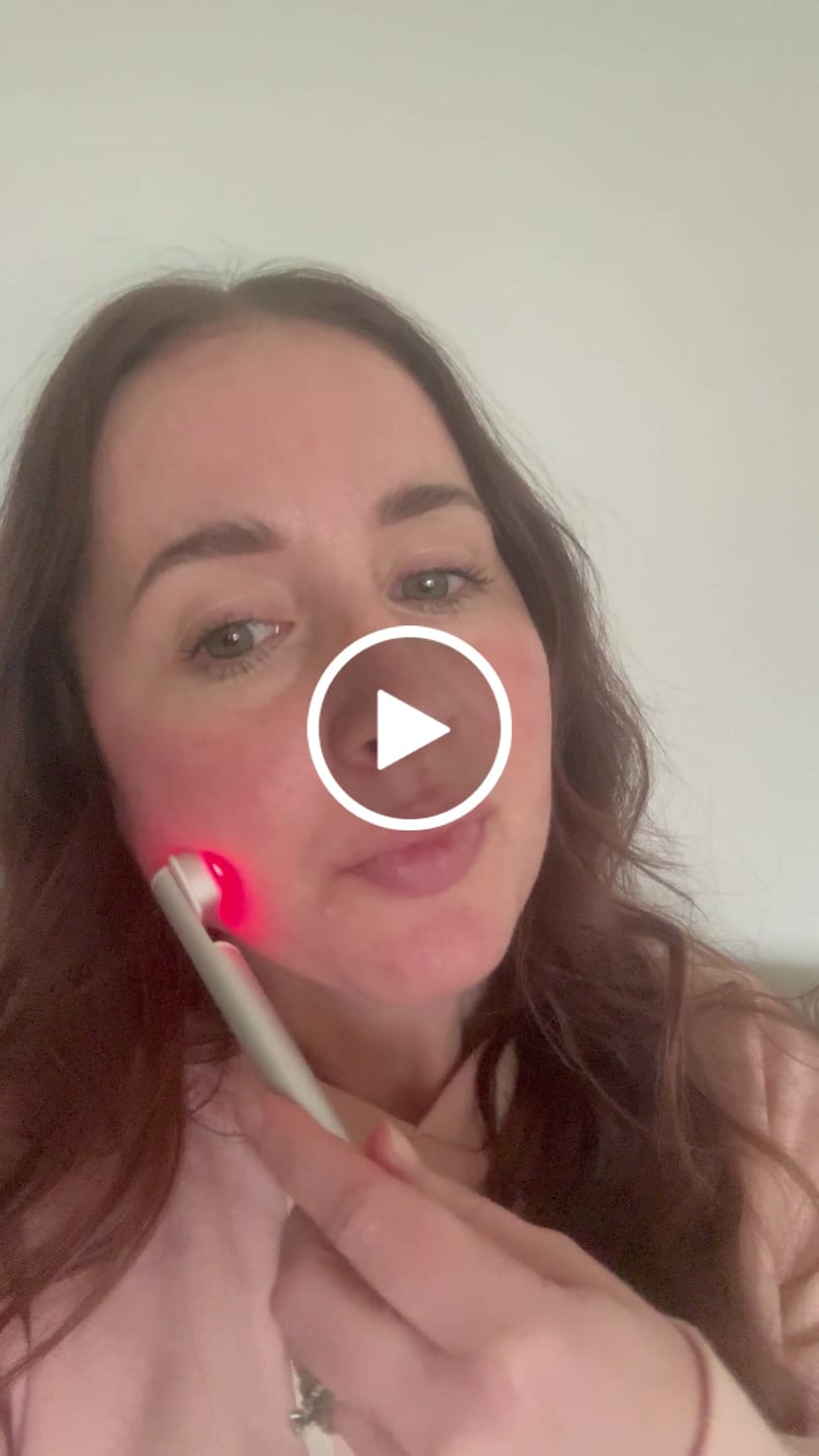 Customer video review of GLOW RED LIGHT WAND