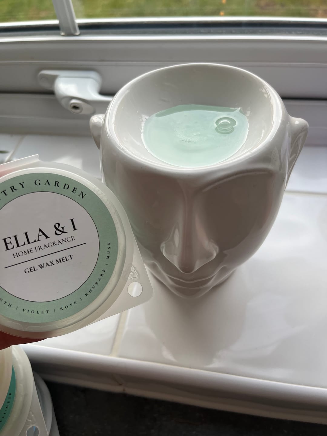 Customer photo review of Luna Gel Melt