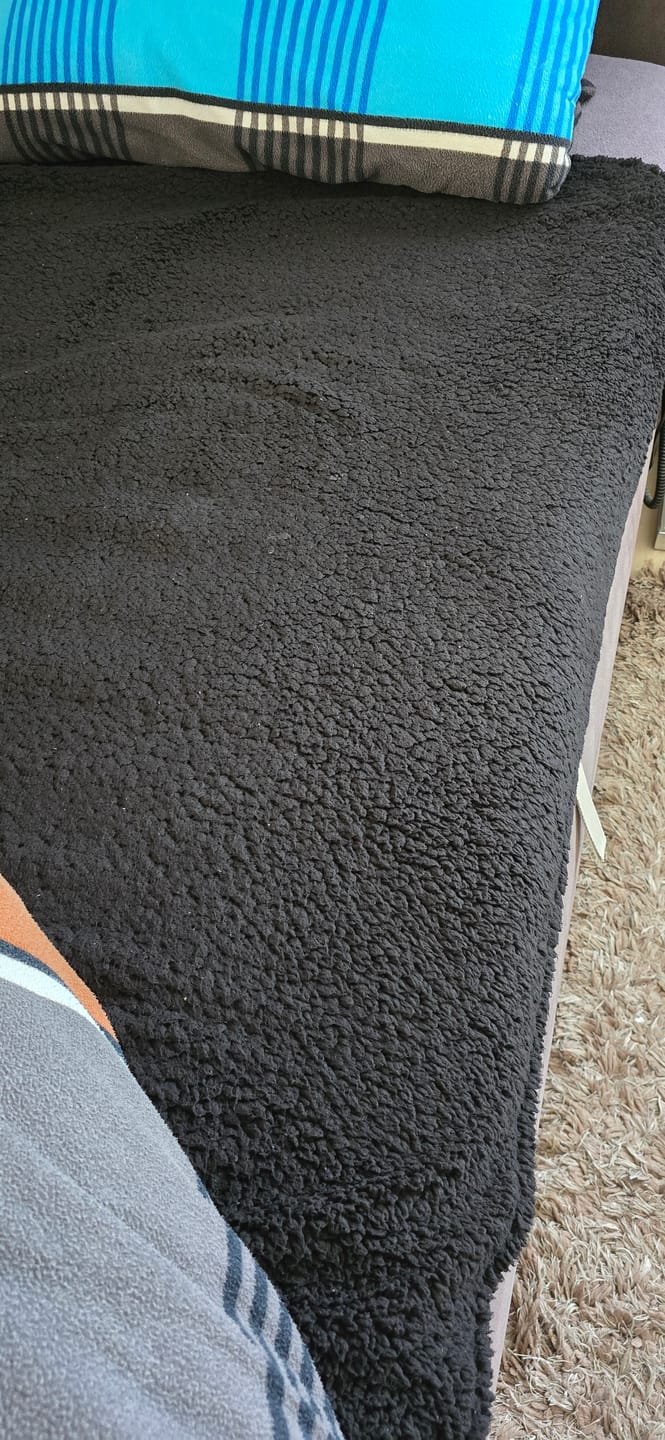 Customer photo review of Liebesdecke™ - Die Wasserdichte Kuscheldecke