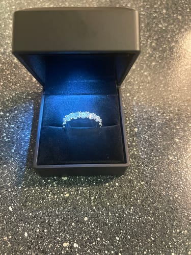 Customer photo review of 4mm VVS Certified Moissanite Eternity Ring