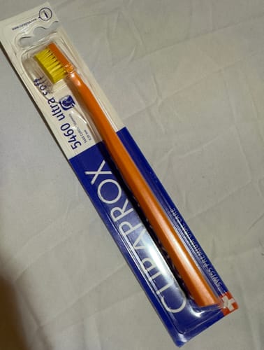 Customer photo review of FREE Curapox CS 5460 Toothbrush