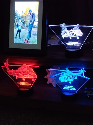 Customer photo review of SH-2 Seasprite - 3D Optical Illusion Lamp